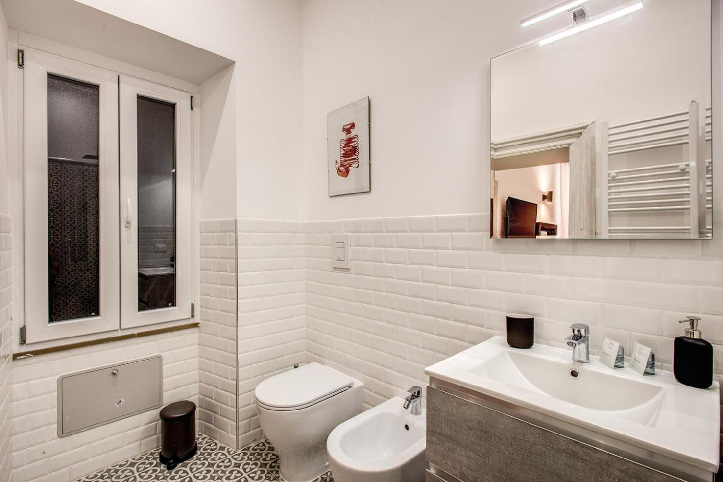 Monti Quiet And Spacious Apartment Rome Buitenkant foto