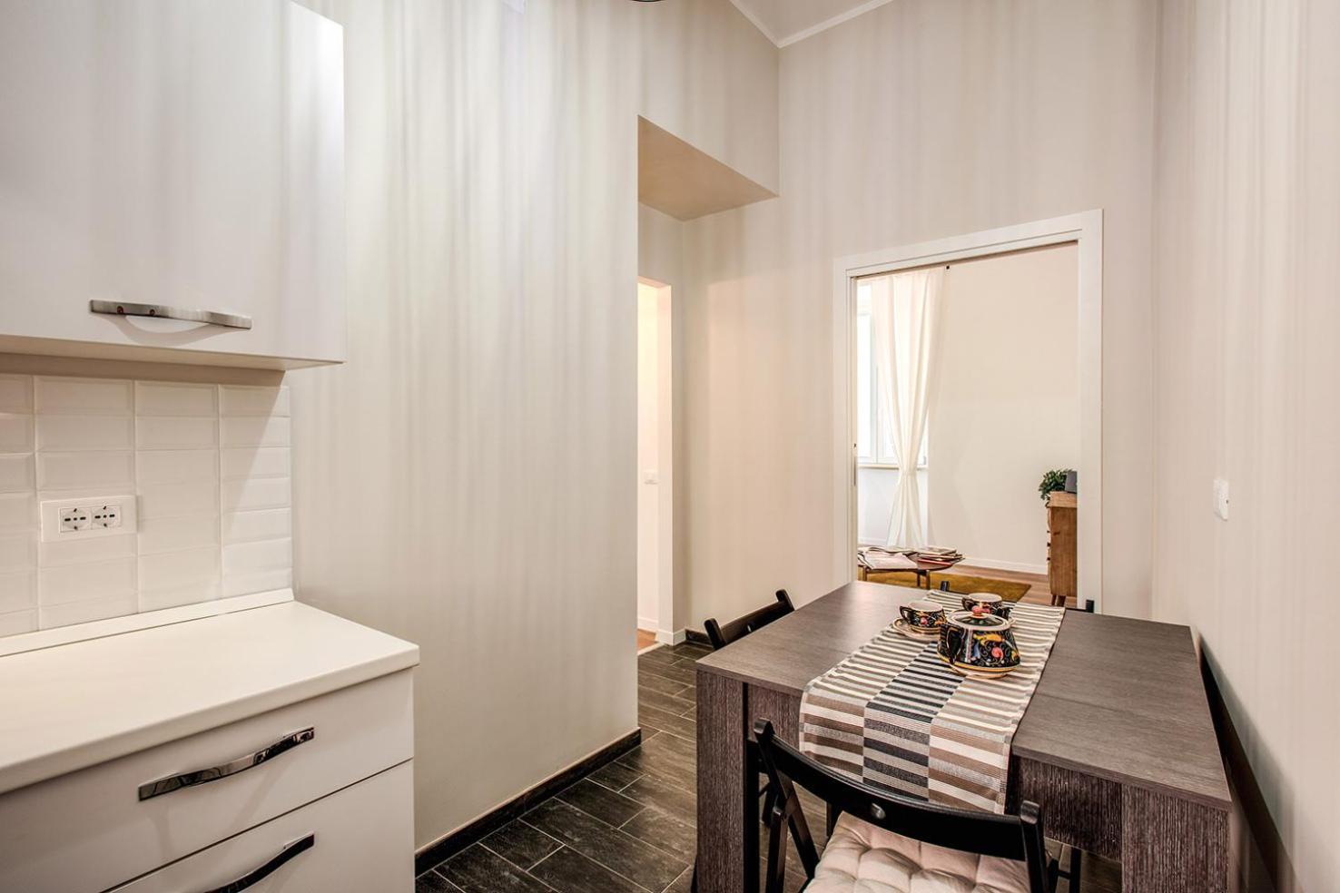 Monti Quiet And Spacious Apartment Rome Buitenkant foto