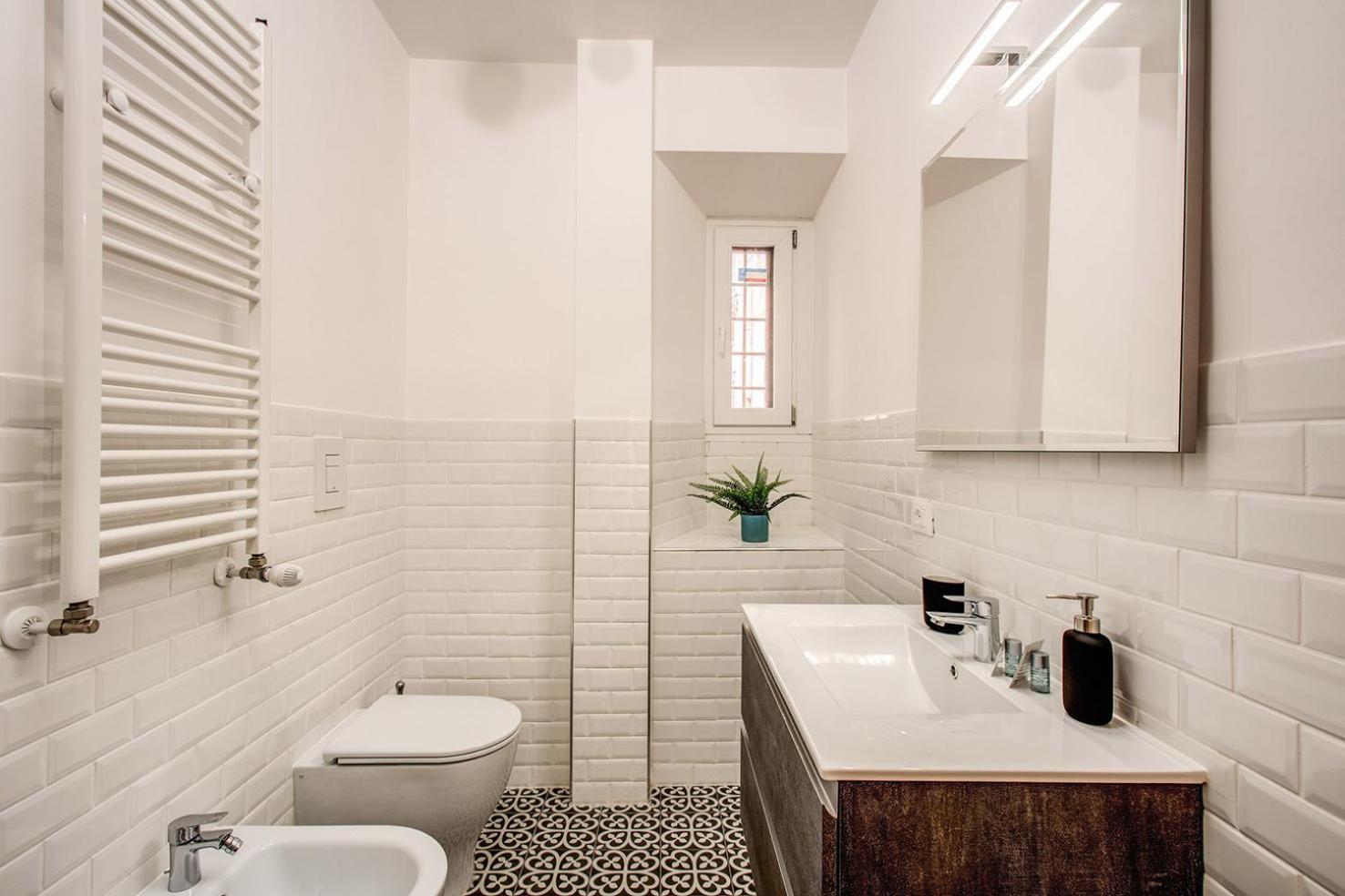 Monti Quiet And Spacious Apartment Rome Buitenkant foto
