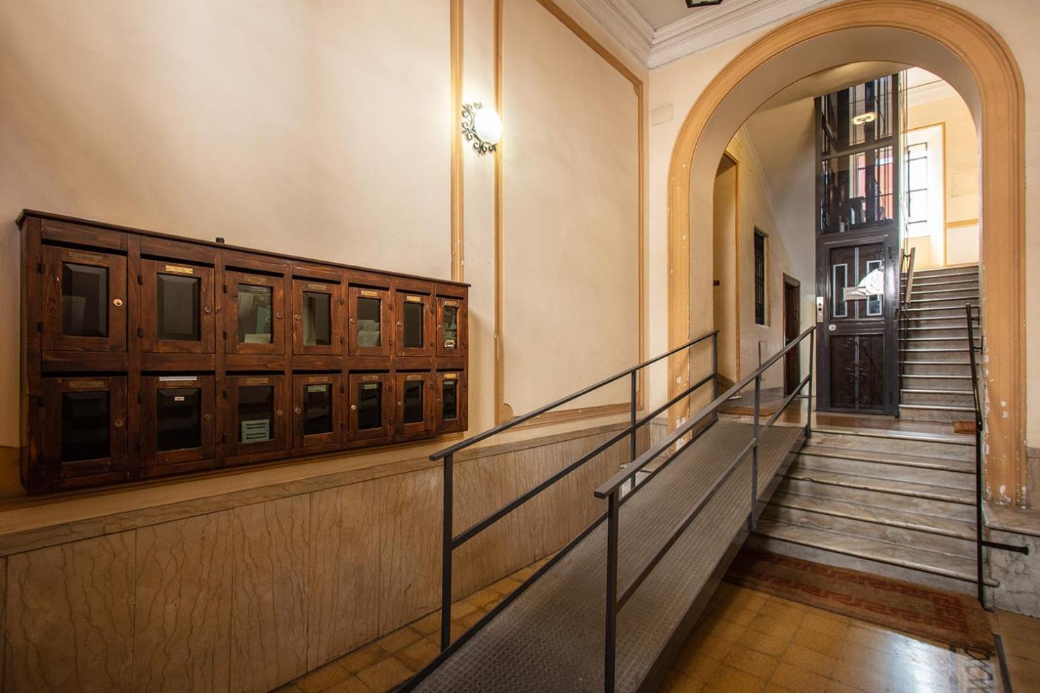 Monti Quiet And Spacious Apartment Rome Buitenkant foto